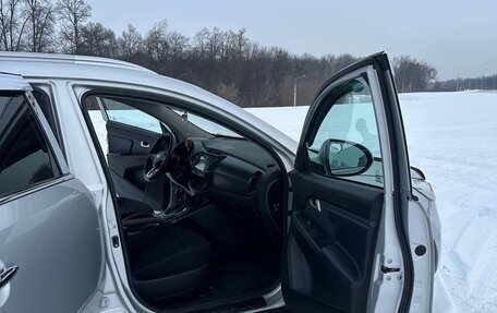 KIA Sportage III, 2011 год, 1 100 000 рублей, 12 фотография