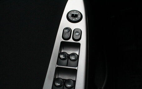 Hyundai Solaris II рестайлинг, 2014 год, 950 000 рублей, 18 фотография