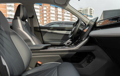 Geely Atlas, 2025 год, 3 600 990 рублей, 26 фотография