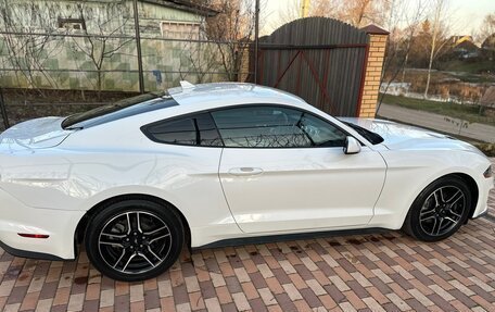 Ford Mustang VI рестайлинг, 2021 год, 3 490 000 рублей, 6 фотография