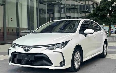 Toyota Corolla, 2022 год, 1 606 000 рублей, 3 фотография