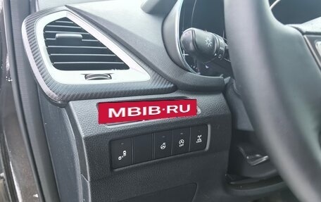 Hyundai Santa Fe III рестайлинг, 2017 год, 2 400 000 рублей, 3 фотография