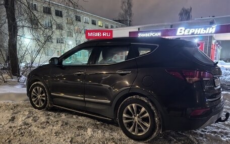 Hyundai Santa Fe III рестайлинг, 2017 год, 2 400 000 рублей, 13 фотография