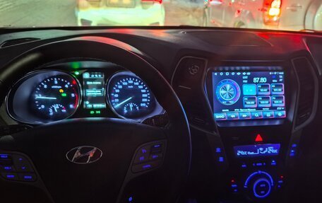 Hyundai Santa Fe III рестайлинг, 2017 год, 2 400 000 рублей, 17 фотография