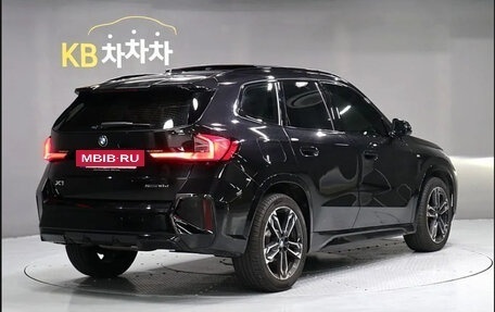 BMW X1, 2024 год, 4 300 000 рублей, 3 фотография