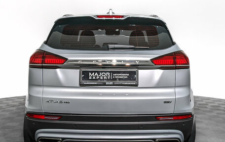 Geely Atlas, 2024 год, 2 300 000 рублей, 6 фотография