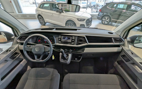 Volkswagen Caravelle T6 рестайлинг, 2024 год, 9 960 000 рублей, 6 фотография