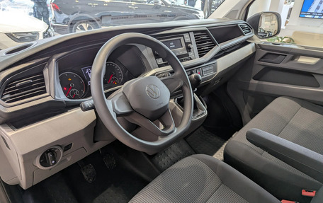 Volkswagen Caravelle T6 рестайлинг, 2024 год, 9 960 000 рублей, 13 фотография