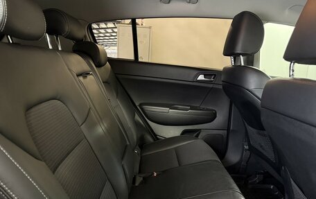 KIA Sportage IV рестайлинг, 2019 год, 2 050 000 рублей, 13 фотография