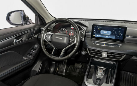 Haval Jolion, 2023 год, 1 300 000 рублей, 28 фотография