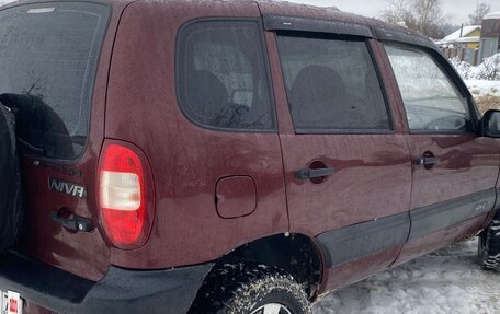 Chevrolet Niva I рестайлинг, 2005 год, 277 000 рублей, 7 фотография
