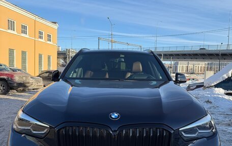 BMW X5, 2018 год, 6 100 000 рублей, 1 фотография