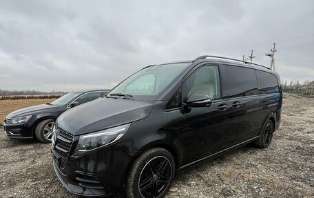 Mercedes-Benz V-Класс, 2025 год, 15 650 000 рублей, 1 фотография