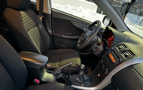 Toyota Corolla, 2006 год, 670 000 рублей, 7 фотография