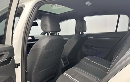 Volkswagen Golf VIII, 2022 год, 2 116 000 рублей, 15 фотография