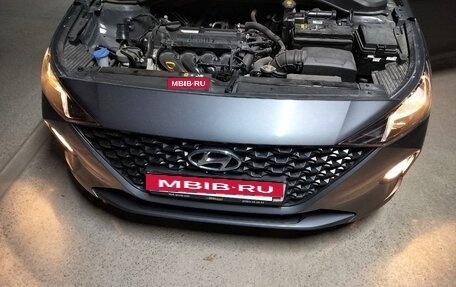 Hyundai Solaris II рестайлинг, 2021 год, 1 700 000 рублей, 9 фотография