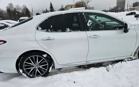 Toyota Camry, 2023 год, 3 990 000 рублей, 11 фотография