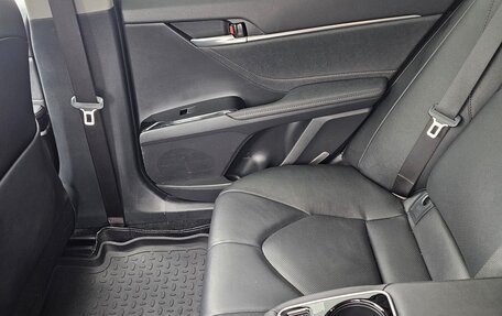 Toyota Camry, 2023 год, 3 990 000 рублей, 16 фотография