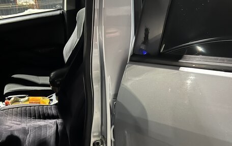 Mitsubishi Outlander III рестайлинг 3, 2009 год, 900 000 рублей, 6 фотография