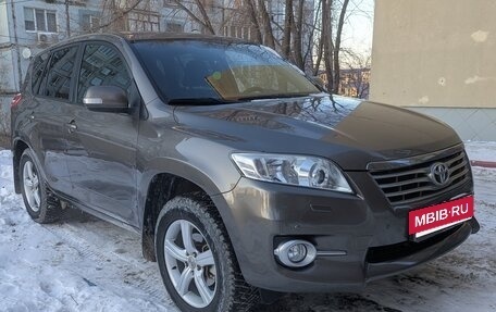 Toyota RAV4, 2011 год, 1 850 000 рублей, 2 фотография