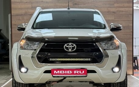 Toyota Hilux VIII, 2021 год, 6 990 000 рублей, 2 фотография