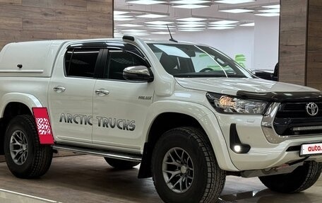 Toyota Hilux VIII, 2021 год, 6 990 000 рублей, 4 фотография