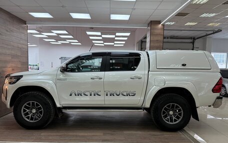 Toyota Hilux VIII, 2021 год, 6 990 000 рублей, 14 фотография