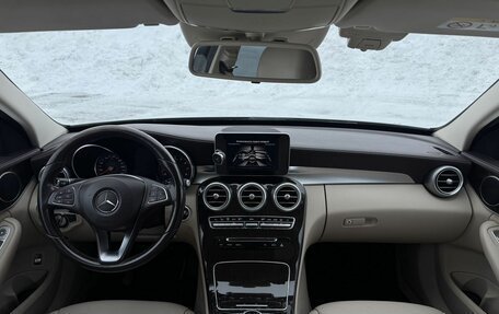 Mercedes-Benz C-Класс, 2016 год, 2 100 000 рублей, 23 фотография