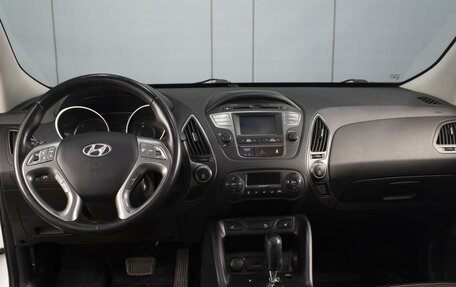 Hyundai ix35 I рестайлинг, 2014 год, 1 645 000 рублей, 5 фотография