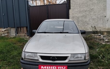 Opel Vectra A, 1991 год, 75 000 рублей, 7 фотография