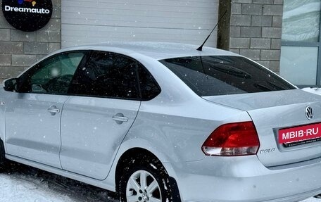 Volkswagen Polo VI (EU Market), 2012 год, 940 000 рублей, 11 фотография