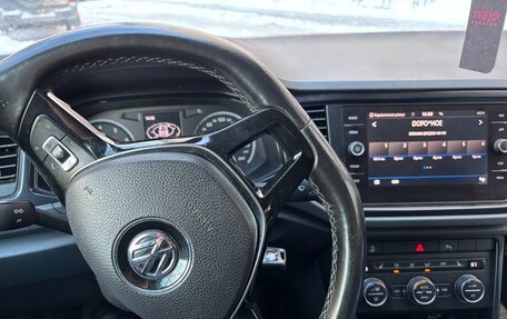 Volkswagen T-Roc I, 2018 год, 1 650 000 рублей, 5 фотография