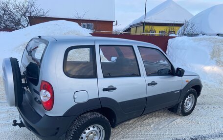 Chevrolet Niva I рестайлинг, 2012 год, 495 000 рублей, 12 фотография