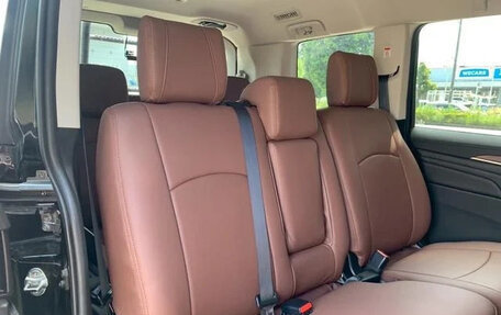 Mitsubishi Delica D:5 I, 2021 год, 2 670 000 рублей, 32 фотография