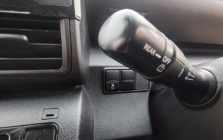 Toyota Sienta II, 2019 год, 1 650 000 рублей, 8 фотография