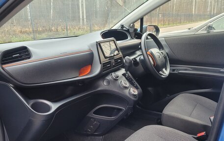 Toyota Sienta II, 2019 год, 1 650 000 рублей, 14 фотография