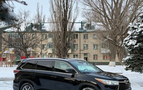 Toyota Highlander III, 2014 год, 2 550 000 рублей, 4 фотография