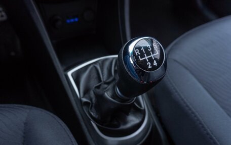 Hyundai Solaris II рестайлинг, 2013 год, 819 000 рублей, 19 фотография