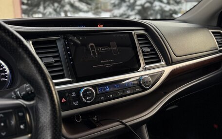 Toyota Highlander III, 2014 год, 2 550 000 рублей, 9 фотография