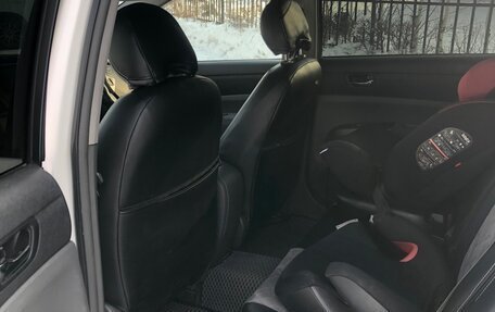 Toyota Prius, 2011 год, 870 000 рублей, 8 фотография