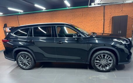 Toyota Highlander, 2025 год, 5 480 000 рублей, 2 фотография