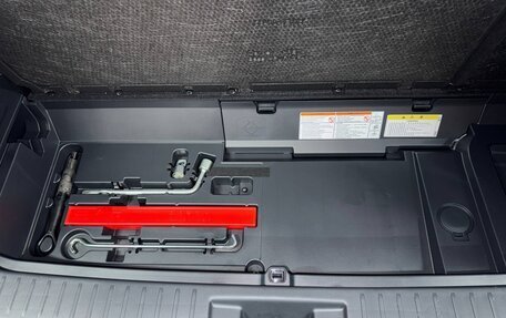 Toyota Highlander, 2025 год, 5 480 000 рублей, 13 фотография