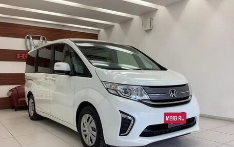 Honda Stepwgn IV, 2016 год, 1 495 000 рублей, 3 фотография