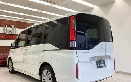 Honda Stepwgn IV, 2016 год, 1 495 000 рублей, 6 фотография