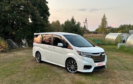 Honda Stepwgn IV, 2019 год, 2 800 000 рублей, 5 фотография