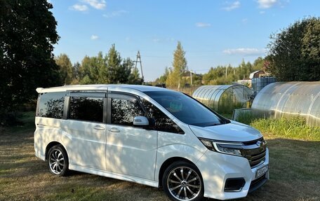 Honda Stepwgn IV, 2019 год, 2 800 000 рублей, 11 фотография