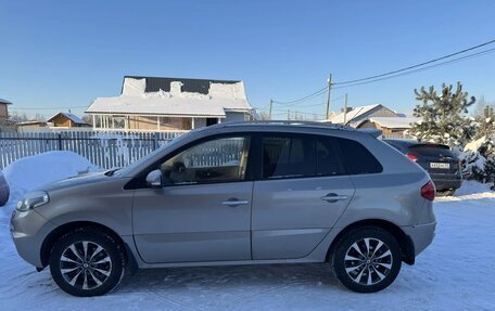 Renault Koleos I рестайлинг 2, 2012 год, 900 000 рублей, 4 фотография