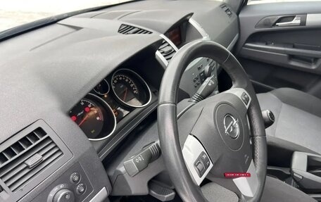 Opel Zafira B, 2011 год, 985 000 рублей, 9 фотография