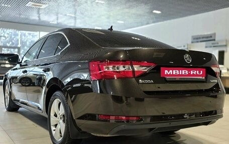 Skoda Superb III рестайлинг, 2015 год, 1 830 000 рублей, 5 фотография