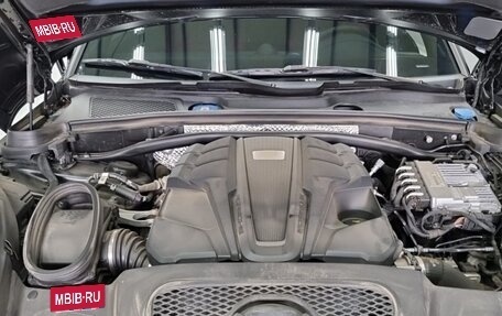 Porsche Macan I рестайлинг, 2023 год, 11 980 812 рублей, 19 фотография